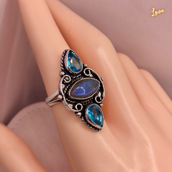 Blue Topaz & Labradorite Gemstone Handmade Shield Armor Ring - Picture 6 of 9
